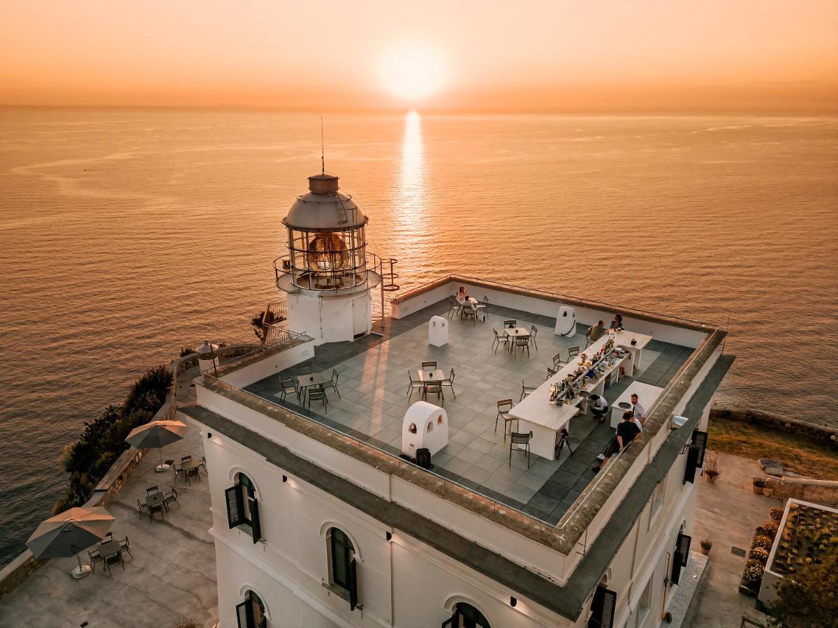 Faro Punta Imperatore Forio di Ischia Esterno foto